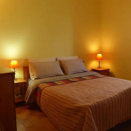 Couette-café Les Pucines T2 Bas De *